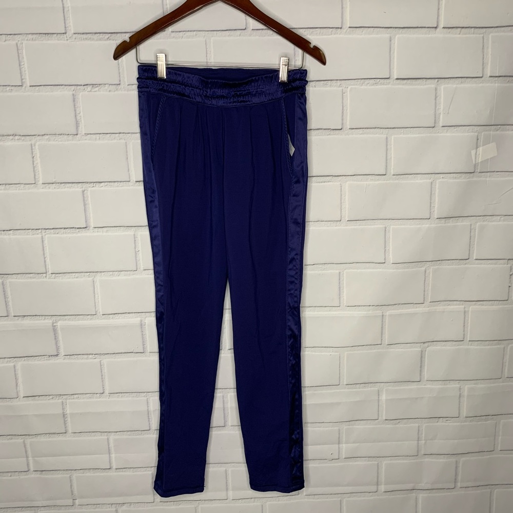 Ivivva blue navy pants 14